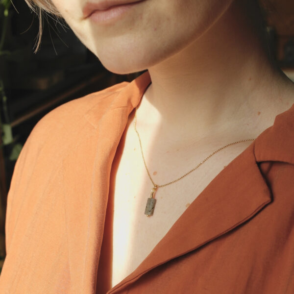 The dash necklace