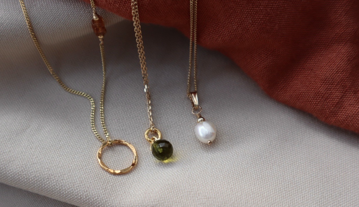Parelketting edelsteenkettingen