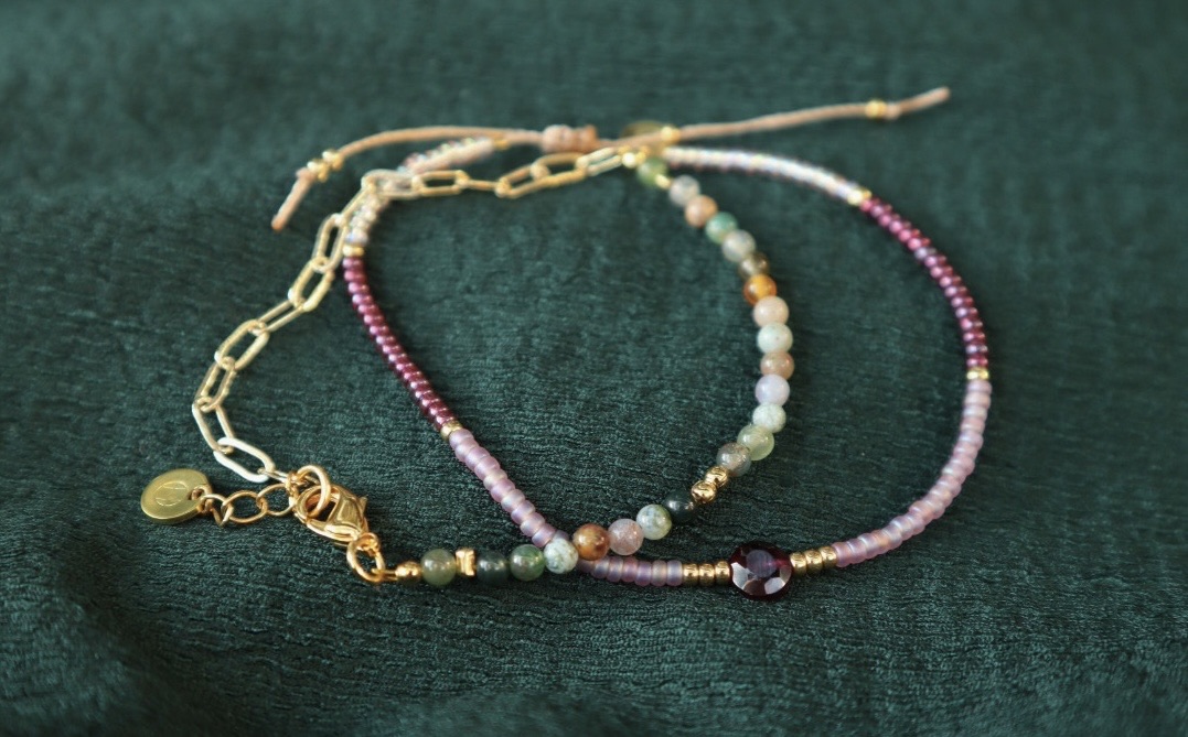 edelsteen armbanden