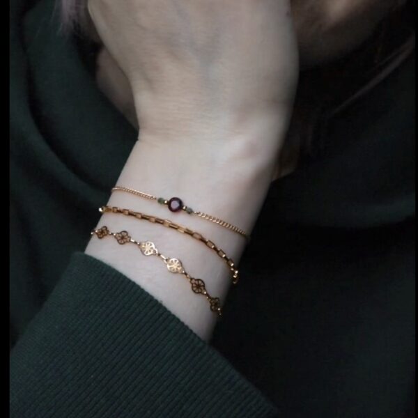 The zina bracelet