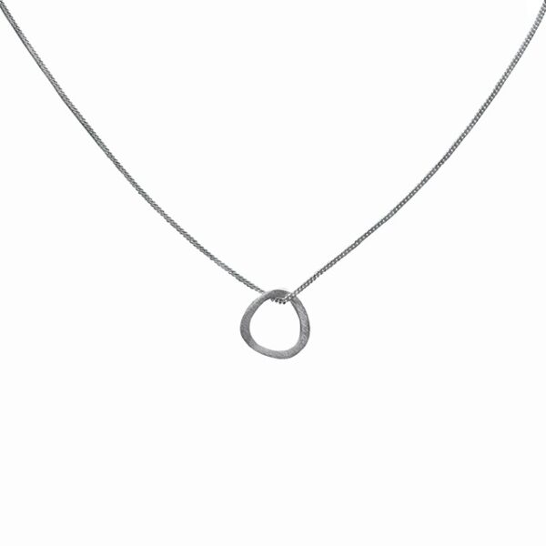 The zera necklace