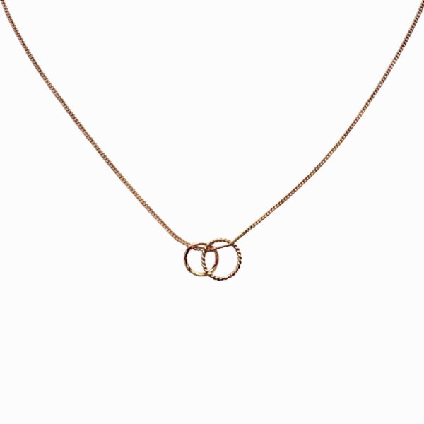 The leah necklace
