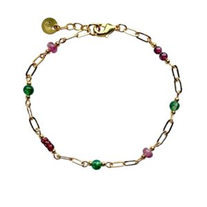 Goudkleurige schakelarmband met een mix aan edelstenen in groen en roze tinten.