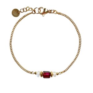 Edelsteen armband Nala met granaat vierkant en maansteen schijfjes.