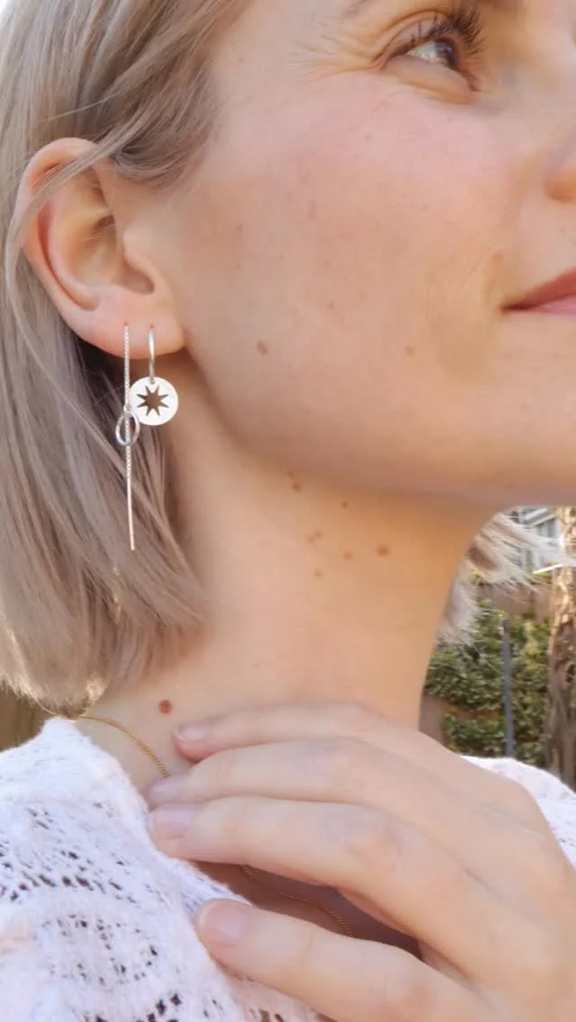 Knappe oorbellen in de webshop!
Welke ga jij checken?

»«

•
•
#oorbellen #sterlingsilverearrings #oorbelletjes #edelsteenoorbellen #vrouwenvoorvrouwen #vrouwendieondernemen #sieradenwebshop #zilverensieraden #goudenoorbellen #edelsteensieraden #marblesbymg